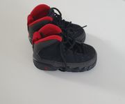 Jordans baby storlek 19.5