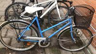 Skeppshult 28" tre växlar  och punka fram rostig kedja 800k