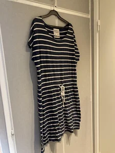 Lindex Holly & Whyte blå/vit randig klänning large