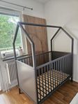 Stokke spjälsäng 