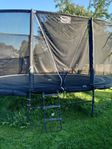 Trampolin Orbit oval L:520cm
