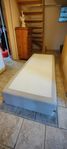 Säng Skymning Plus Ram Sand 80x200 Fast botten