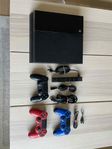 PS4 med 3 kontroller och Kamera