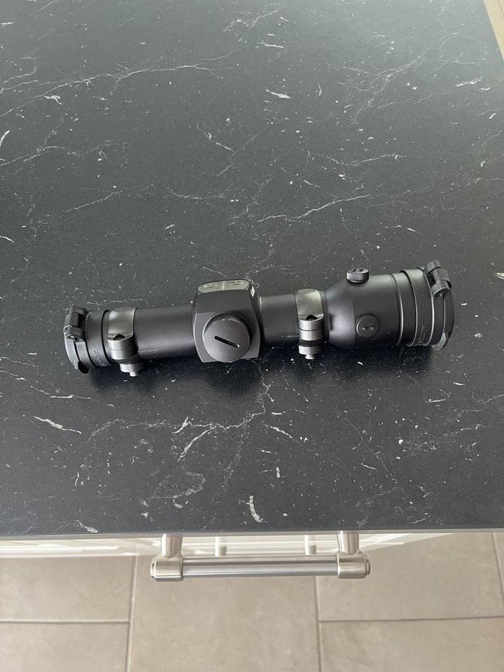 Aimpoint H34L 2 Moa med ringar