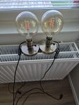 2 st bordslampor (Ikea)  med ljuskälla