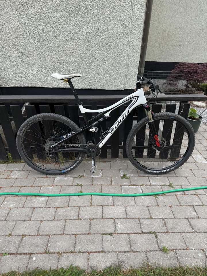 Specialized Epic Expert Carbo...