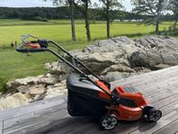 Husqvarna LC141C gräsklippare – eldriven, tyst & effektiv