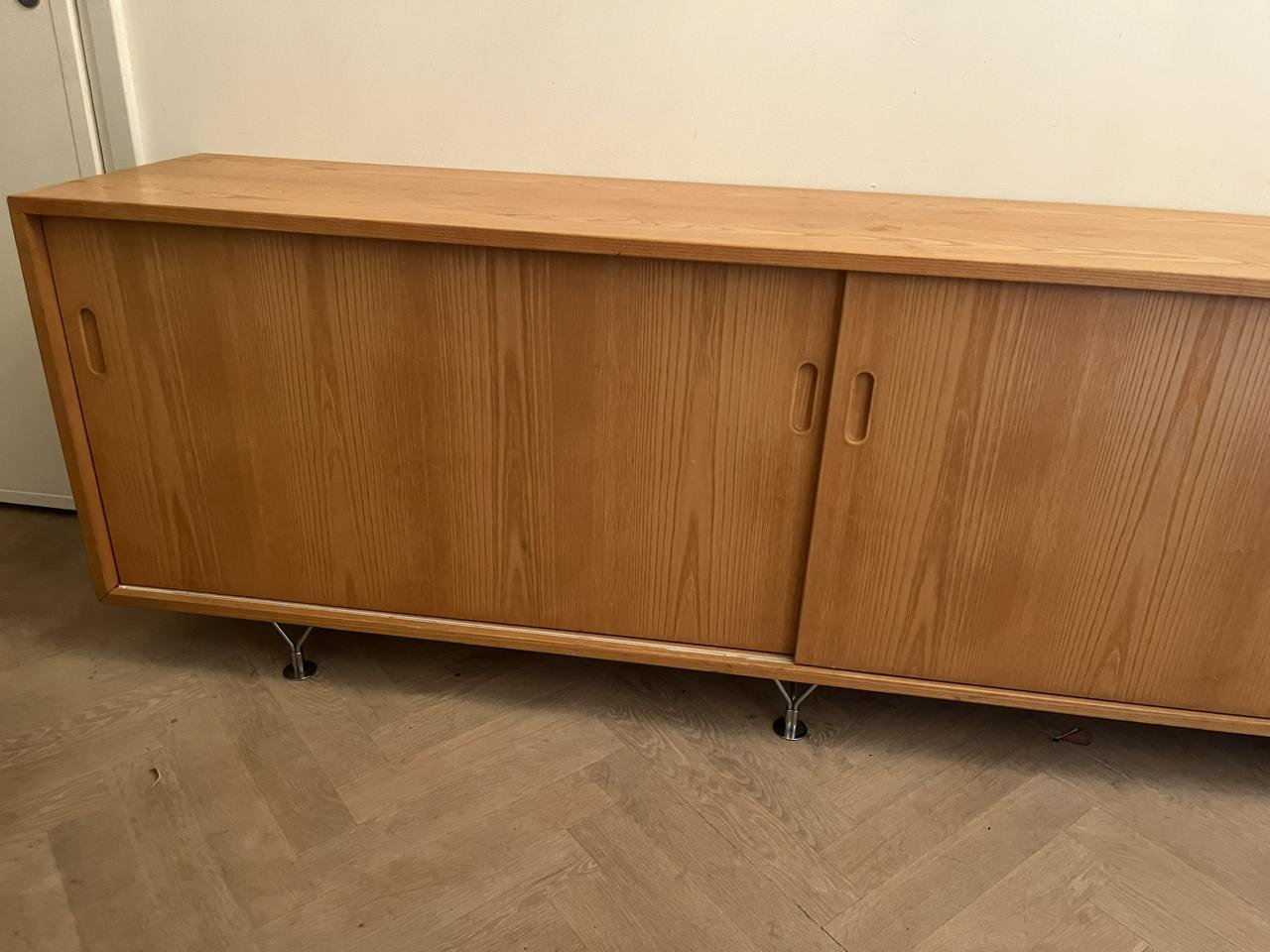 Bruno mathsson MI 806 sideboard 