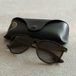 Ray-Ban Erika RB4171 Polariserande