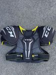 Axelskydd CCM junior Large
