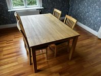 Matbord oljad ek inklusive 4 stolar 