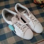 Puma sneakers storlek 42 