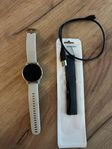 Garmin Venu - Beige och Roséguld