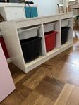 bortskänkes: förvaring för barnrum 