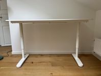 Skrivbord