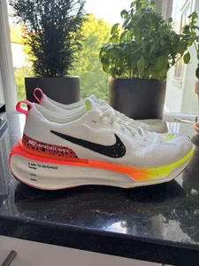 Nike Zoom x invicible run 3