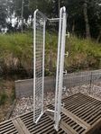 Hatthylla vit Essem 120 cm
