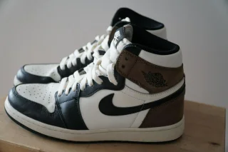 Air Jordan 1 Retro High OG ‘Dark Mocha’
