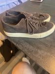 Morjas sneakers bruna stl 42 mocka bra skick