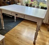 matbord + 4 stolar