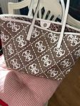 Guess bag / väska