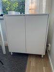 Ikea Eket skåp med två dörrar
