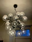 Taklampa med 24 glaskupor