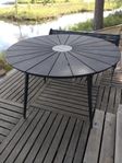 Trädgårdsbord