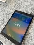 Apple iPad 5:e gen 9.7 tum