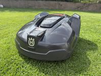 Husqvarna Automower 420 – Nästan Ny! Endast 974 timmar