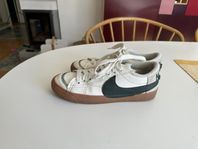 Nike Blazer Jumbo 42