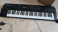 Roland synthesizer 