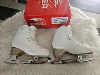 Edea Overture 225 (C) med Ultima Legacy 8 (8 ½)