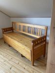 VINTAGE GAMMAL TRÄSOFFA MED FÖRVARING TIDIGT 1900-TAL