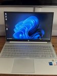 HP Pavilion 15” ( väska och Bose QC35 II)