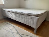 Säng 140cmx200cm