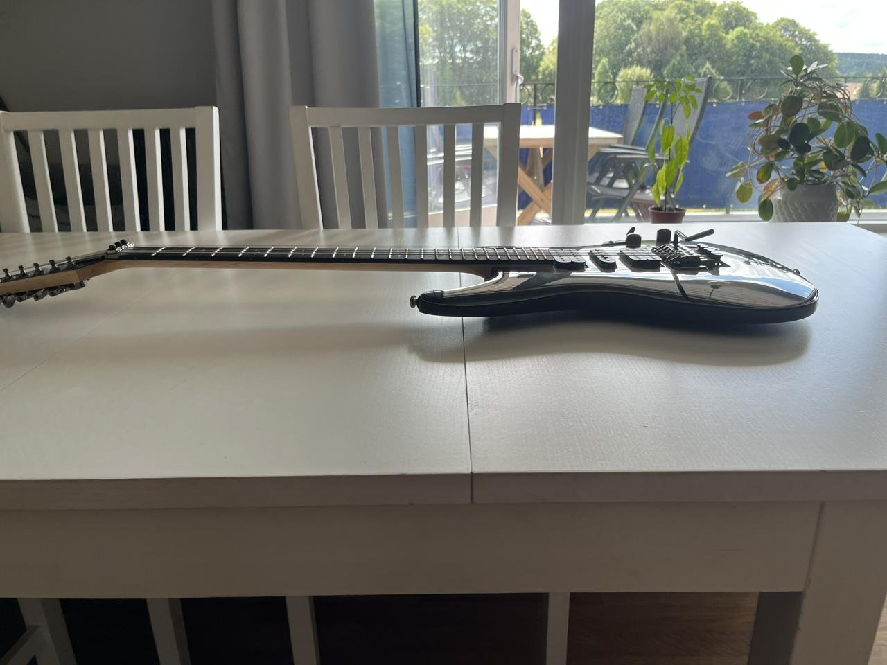 Ibanez Jivajr elgitarr