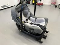Bugaboo Nuna Bilbarnstol med bas 