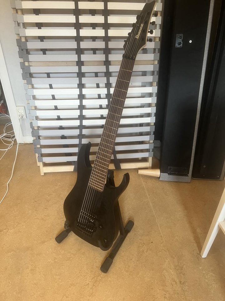 Ibanez M80M