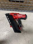 Milwaukee FUEL spikpistol 