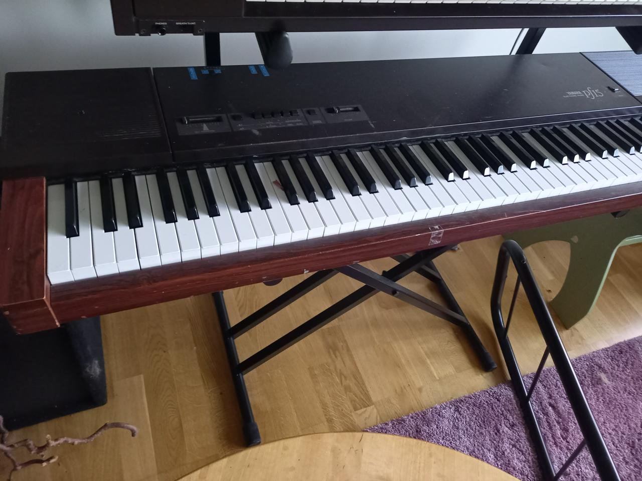 Elpiano Yamaha PF15