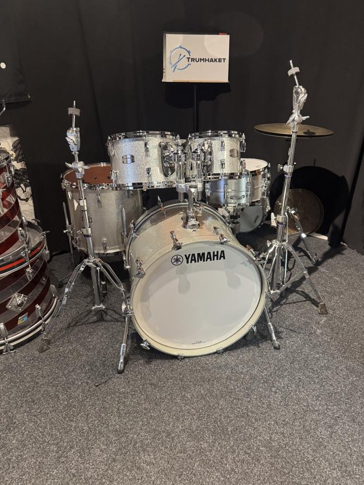 Yamaha Absolute Hybrid Maple
