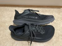 NYA! Altra Torin 8 storlek 44