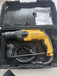 Dewalt slagborr D25104