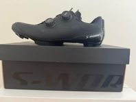 Specialized S-works MTB-/Gravelsko (storlek 44)