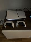 Säljer nu mitt ps5 med 2 kontroller.