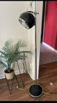 BOLTHI Design Retrolampa med passande möbler