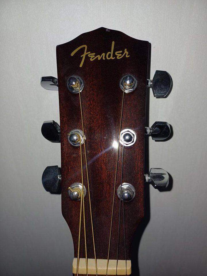 Fender gitarr i fint skick