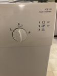 Diskmaskin Whirlpool ADP 530. 45 cm bredd.
