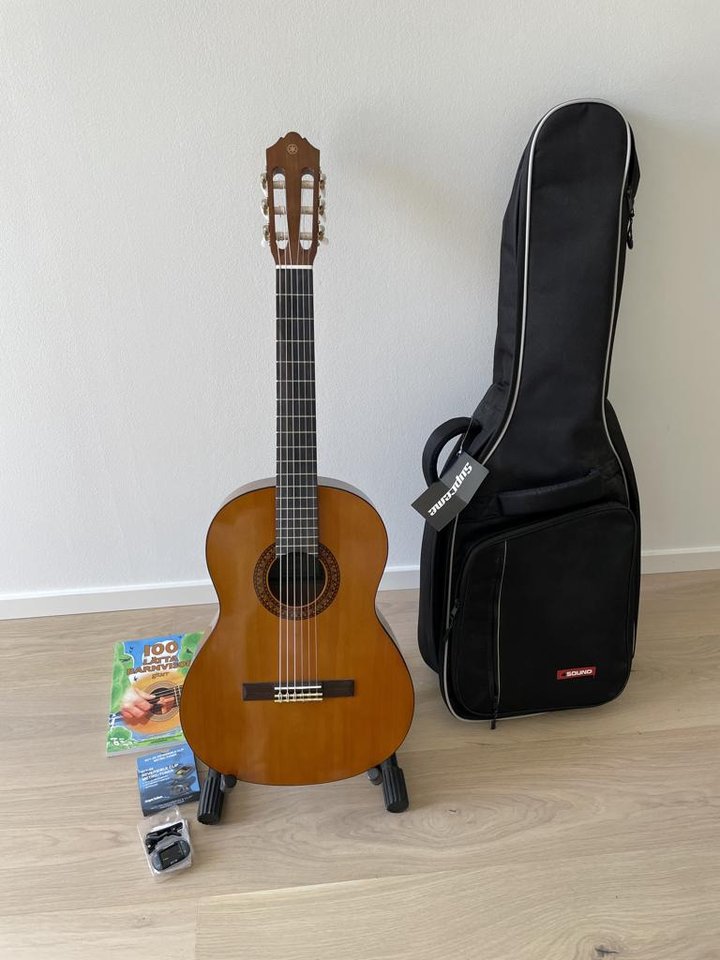 Gitarr Yamaha